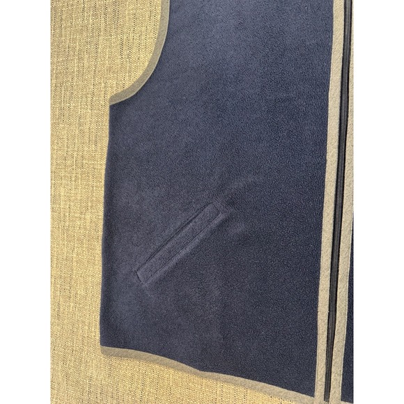 Disney Winnie Pooh Fleece Zip Vest Womens Size 18w/20w Blue‎ Sleeveless Logo - Picture 6 of 16